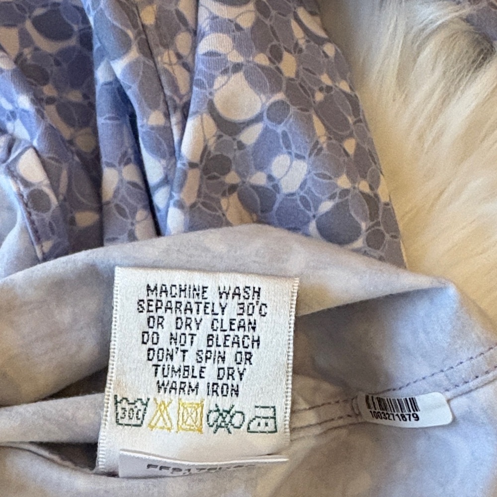 Bugatchi Light Blue and White Patterned Shirt - image 5